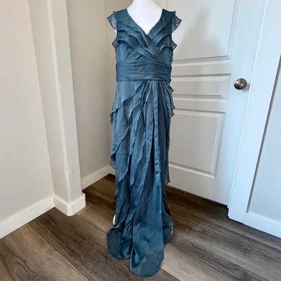 David's Bridal Formal Prom Bridesmaid Chiffon Tiered Dress Gown Dusty Blue - Picture 1 of 8